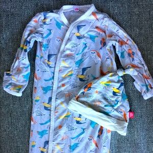 Magnetic Me bird gown with matching hat NB to 3 months